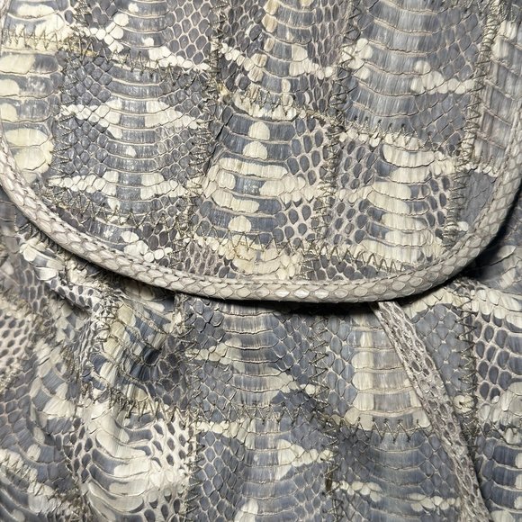 💯 Real Python Backpack. Like New! - Picture 2 of 7